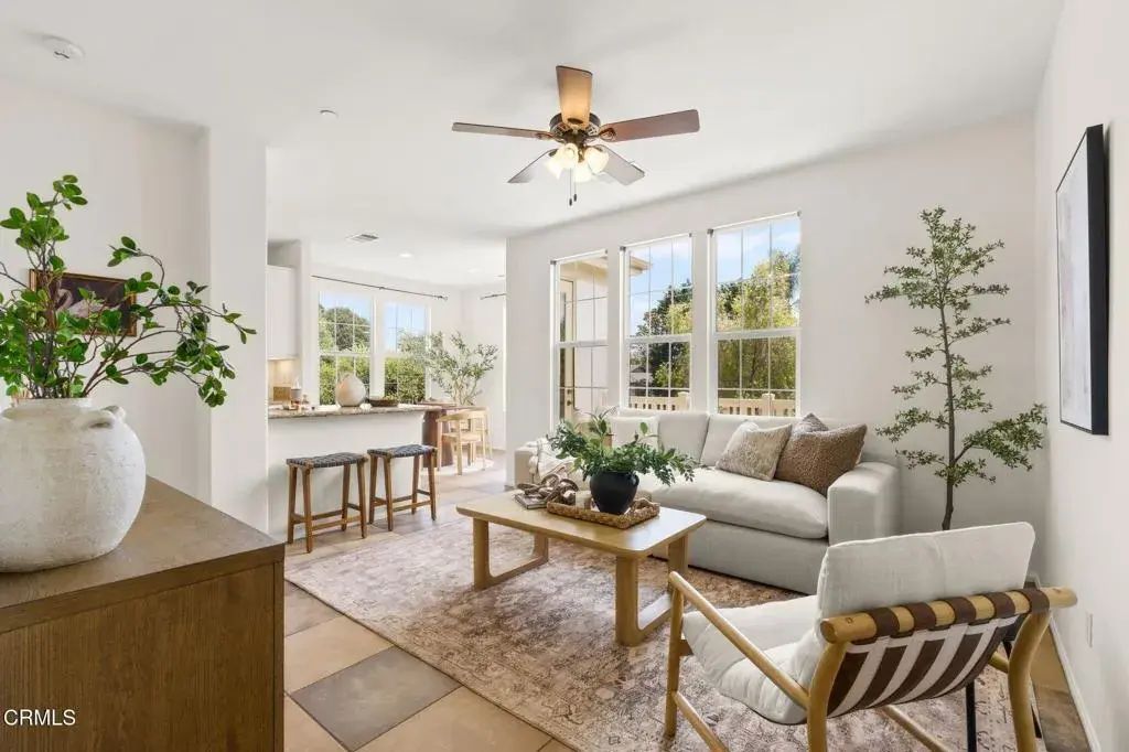 5338 Gillespie Street, Ventura