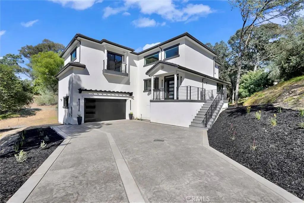 805 Lode Court, Valley Springs