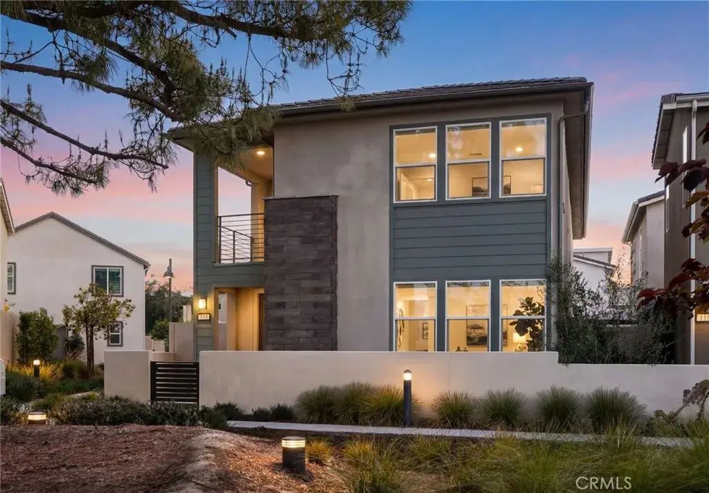 120 Zawn, Irvine