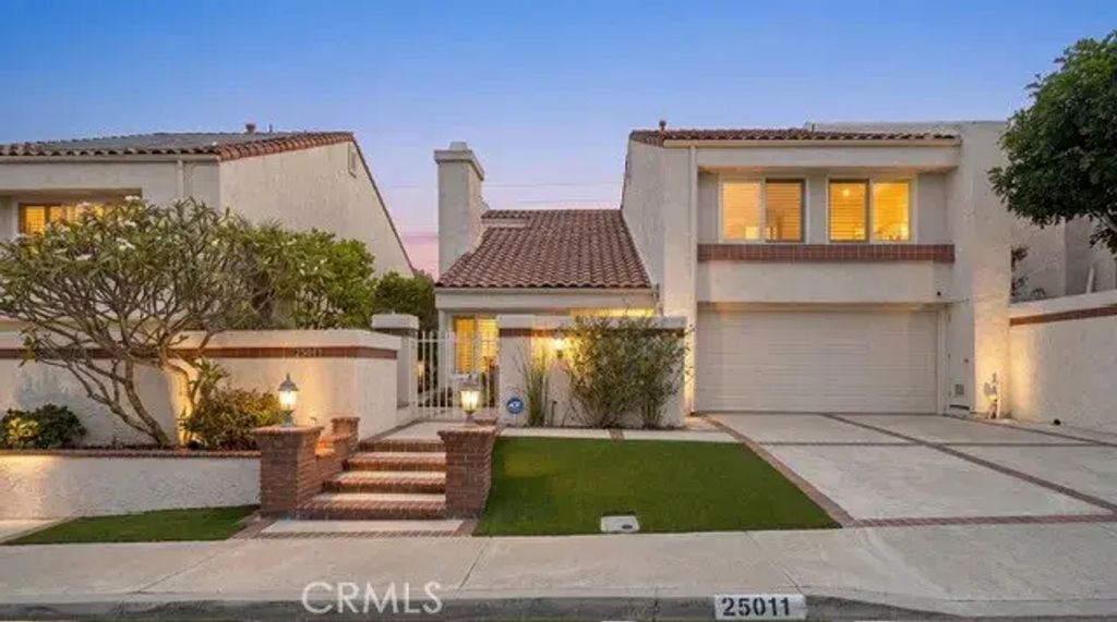 25011 Luna Bonita Drive, Laguna Hills