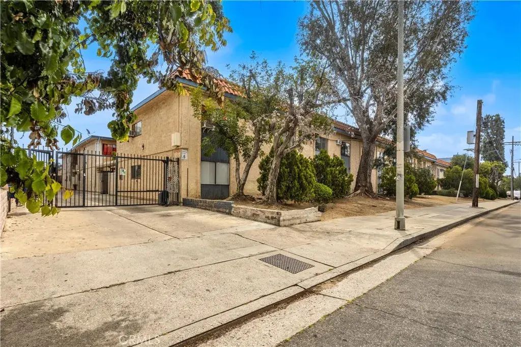 9054 Willis Avenue 21, Panorama City