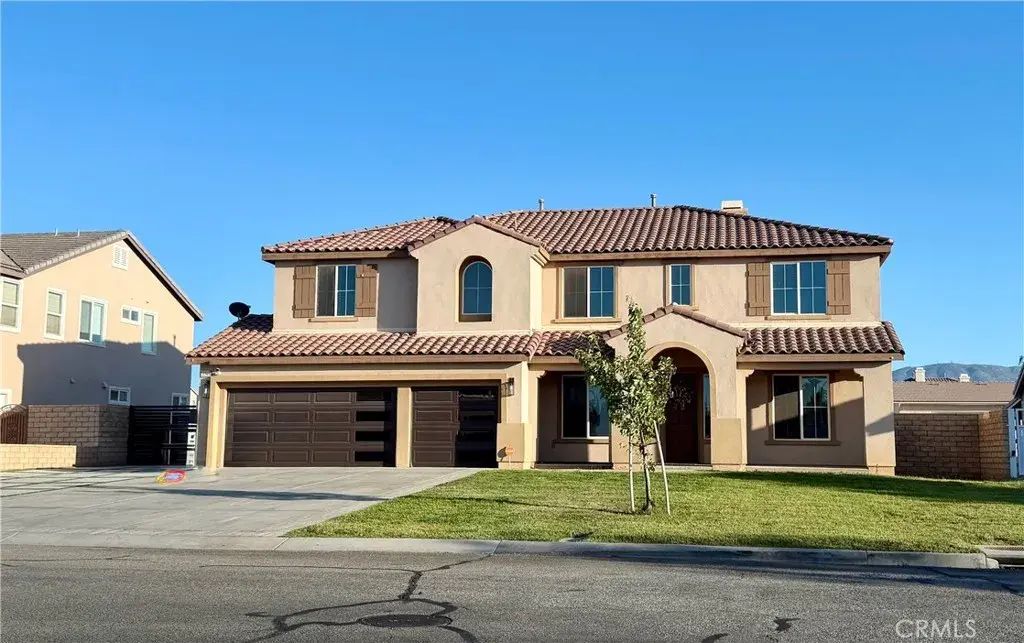 3762 Paddock, Lancaster