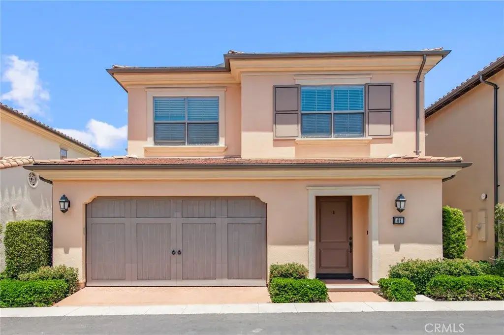 65 Island Coral, Irvine