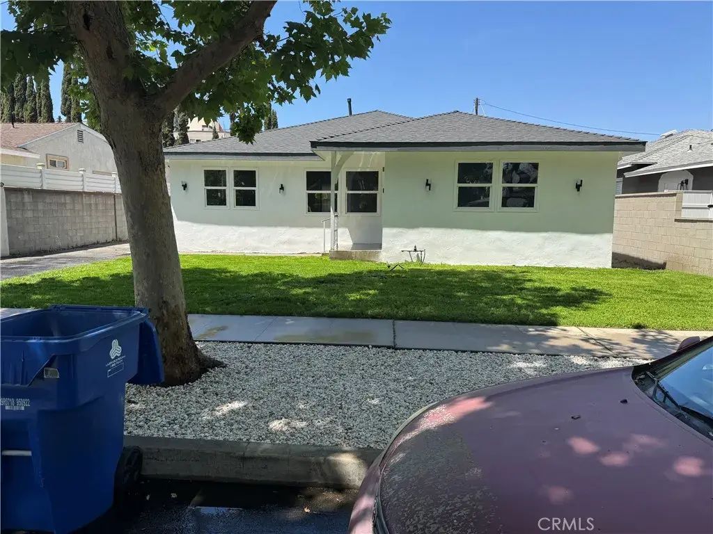 13413 Friar, Valley Glen