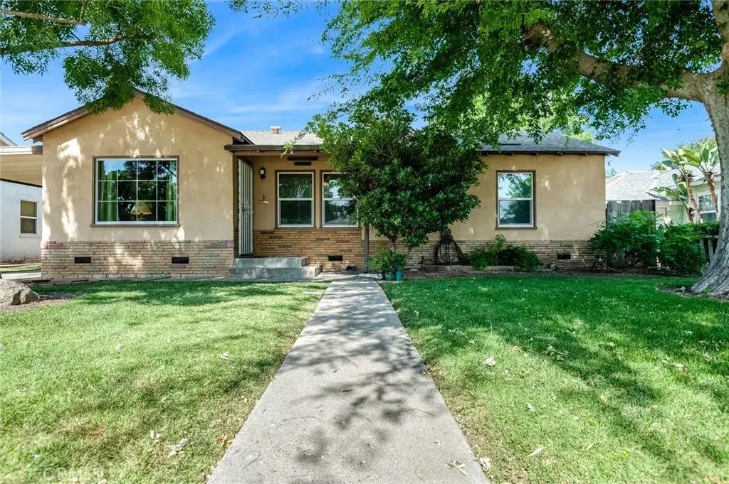 621 N N, Tulare