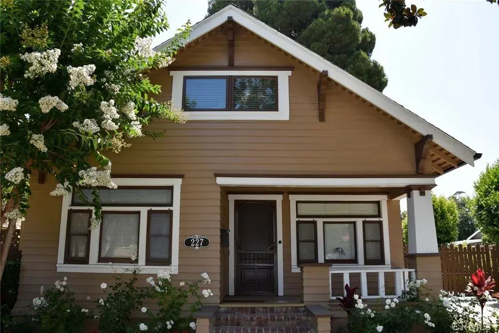 227 N Cleveland, Orange
