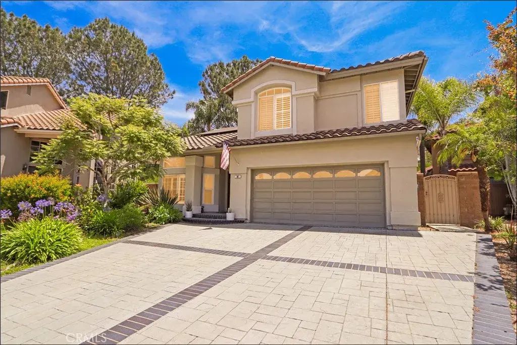40 Rosy Finch, Aliso Viejo