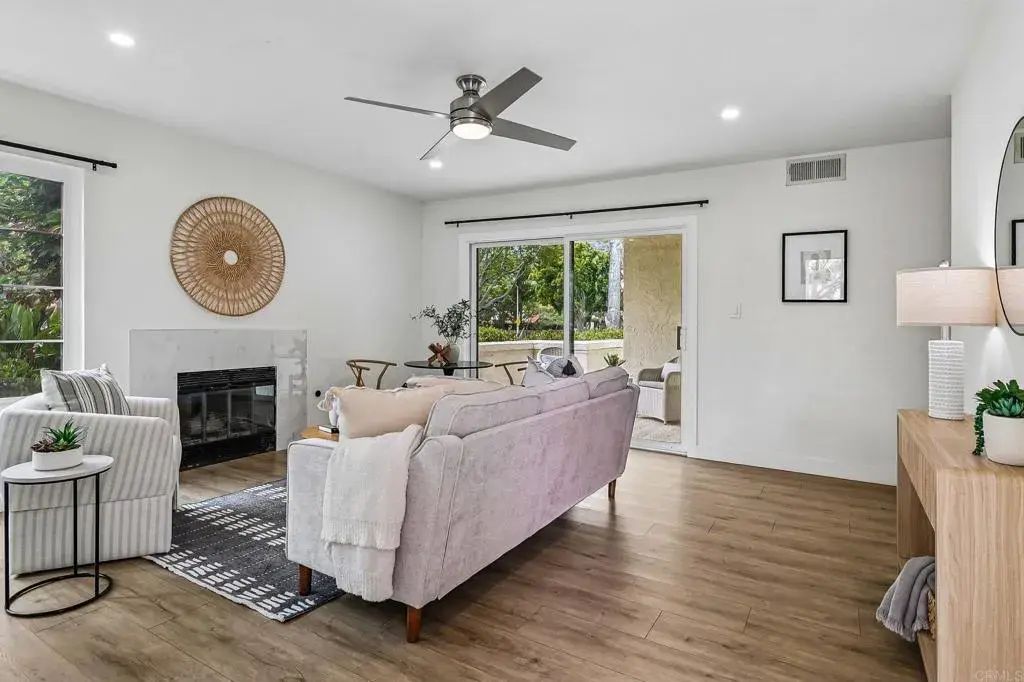 3502 Seahorn Circle, 