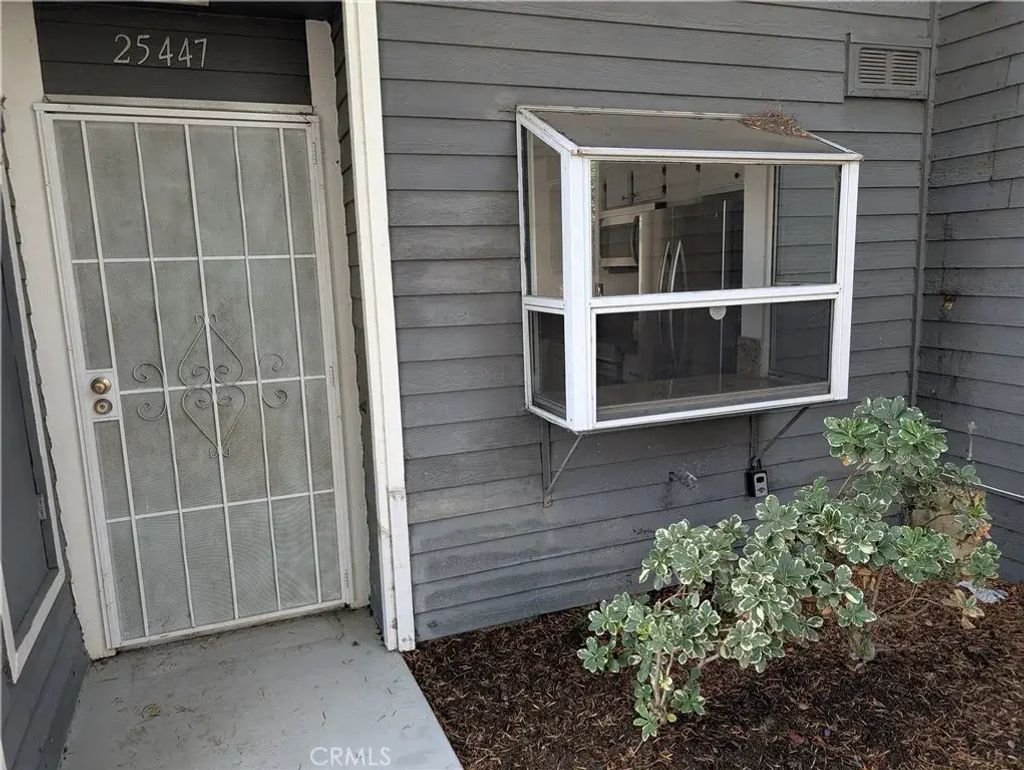 25447 Pine Creek, Wilmington