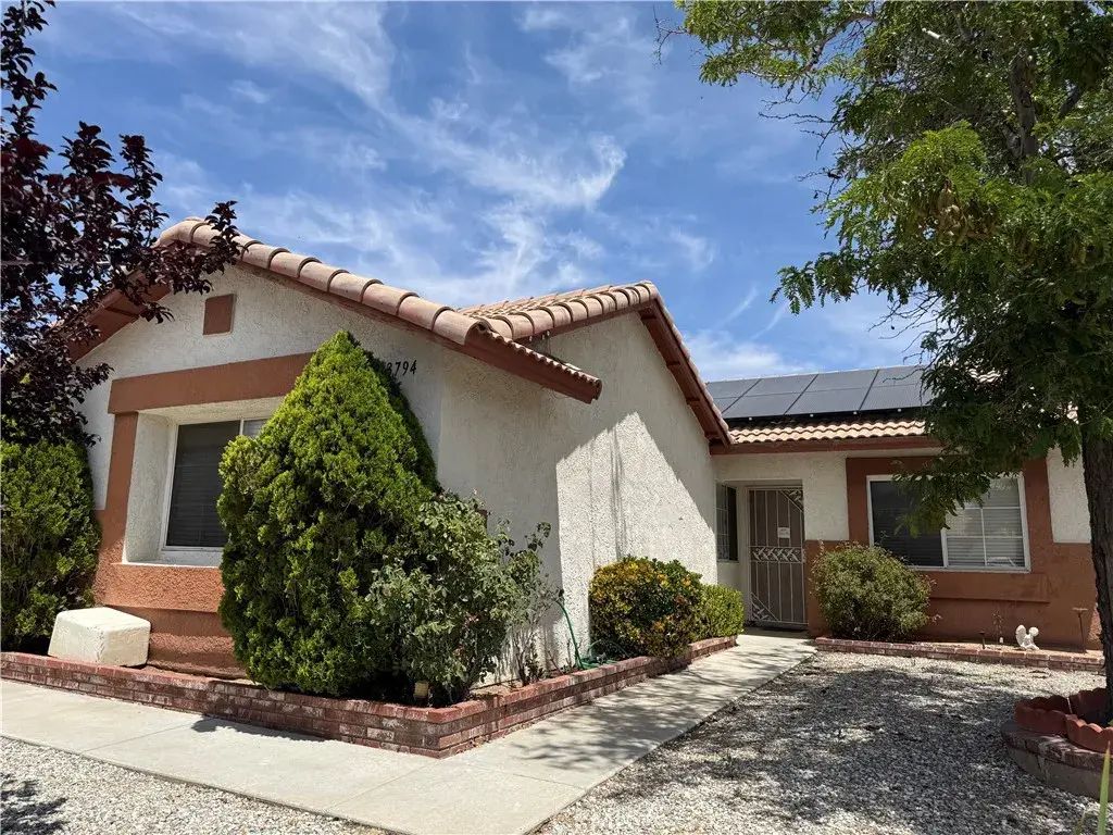 13794 Valera, Victorville