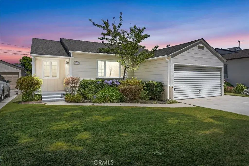 3712 Monogram, Long Beach