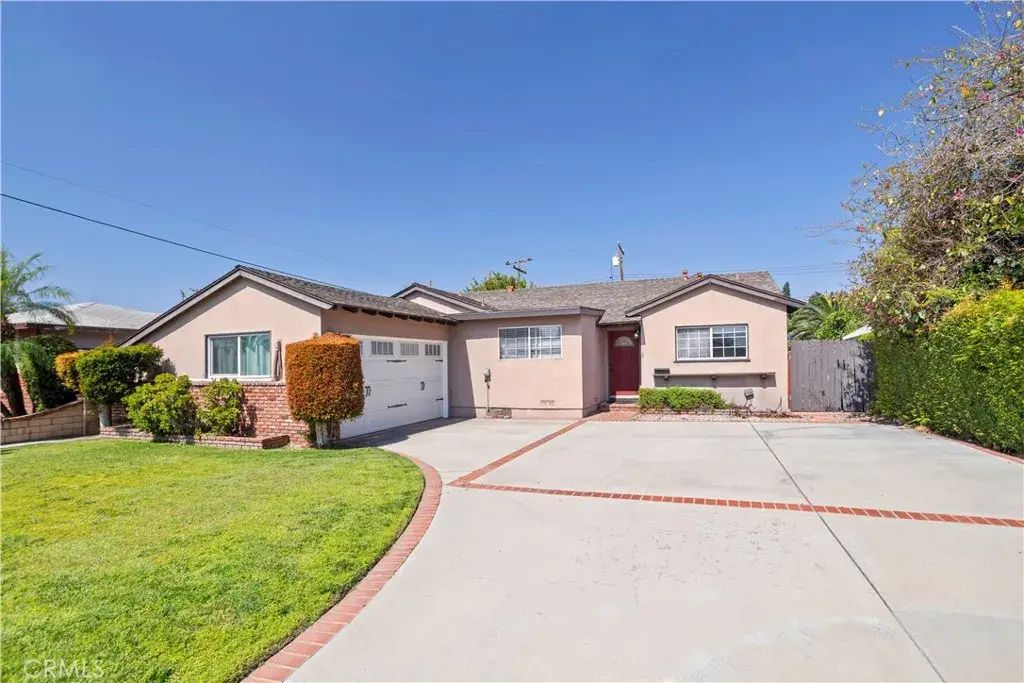 1005 N Dodsworth, Covina