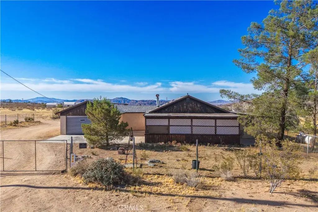 56256 Cone Boulevard, Landers