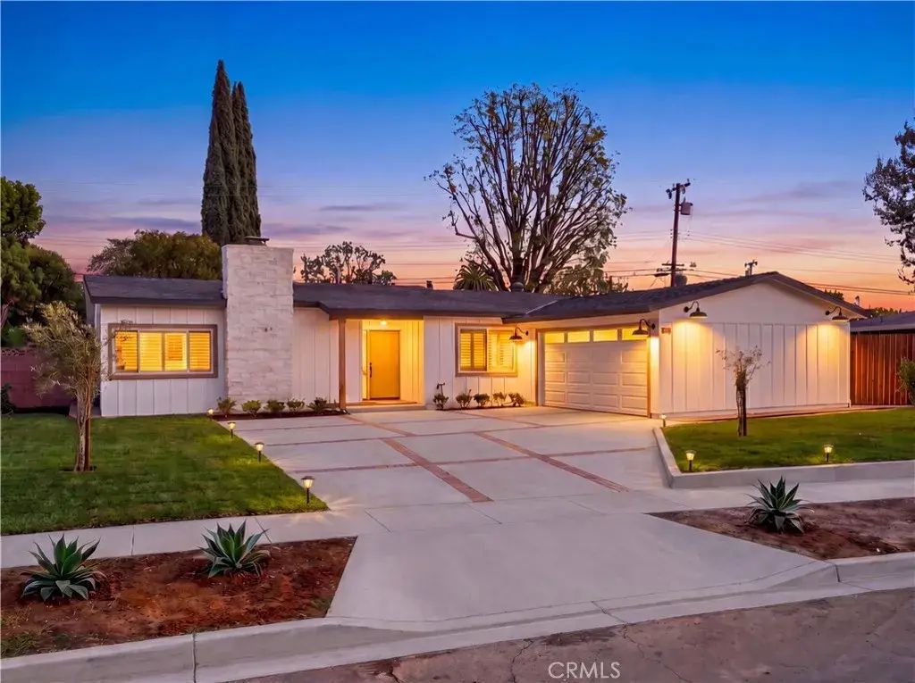 1691 Bullard, Santa Ana