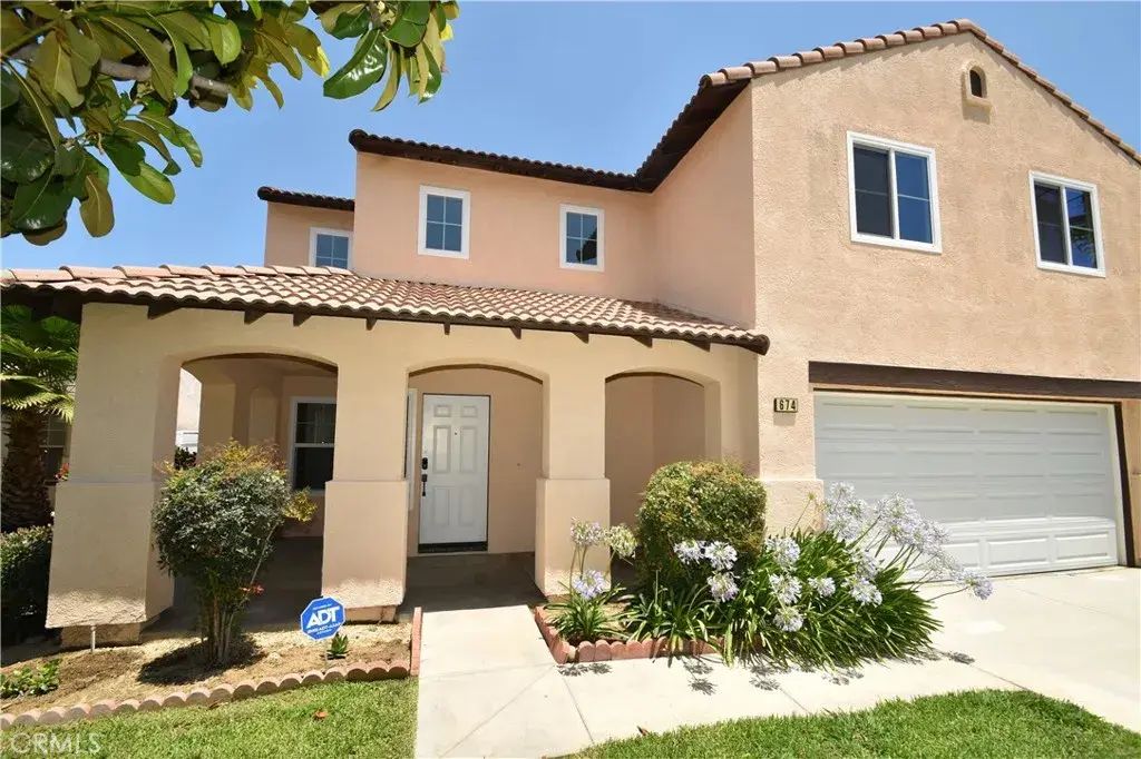 674 Myrtle, Perris