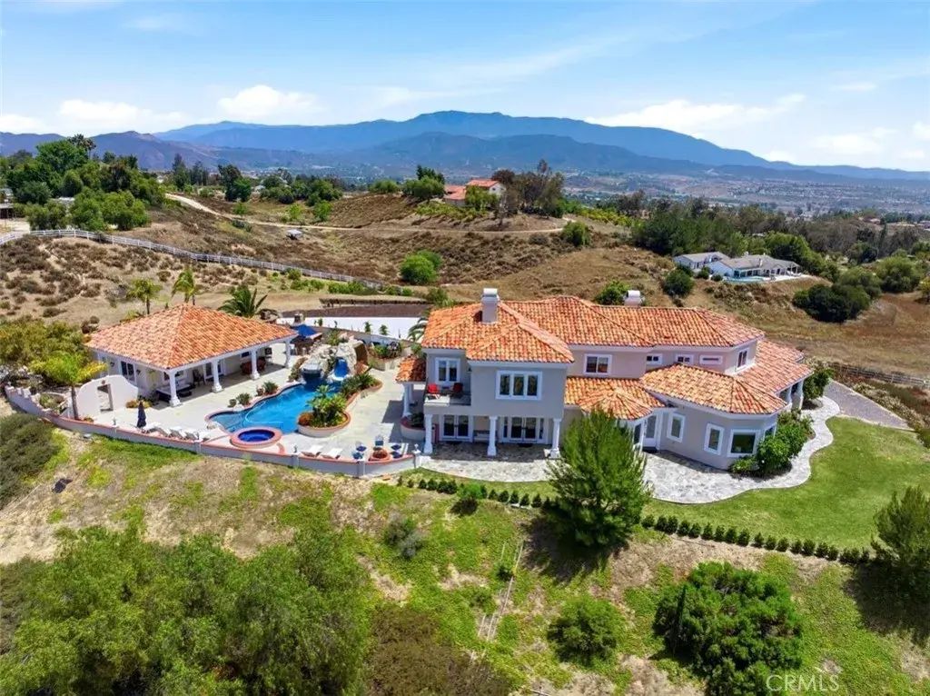 34351 Calle Vista, Temecula