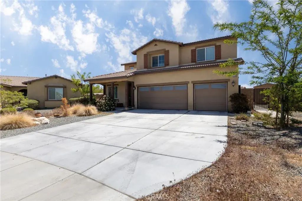 11239 Scarlet Ave, Adelanto