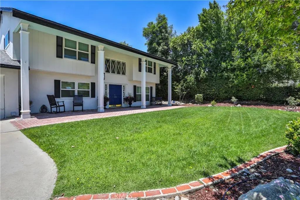 2117 Oxford Avenue, Claremont