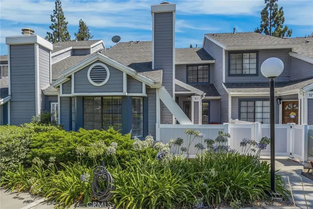 317 Monroe Court, Azusa