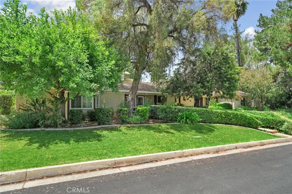 1710 Fairmont, Redlands