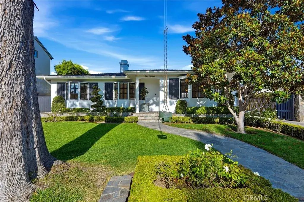 400 Pirate, Newport Beach