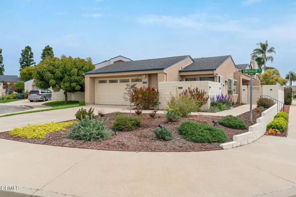 960 Emerald Court, Ventura
