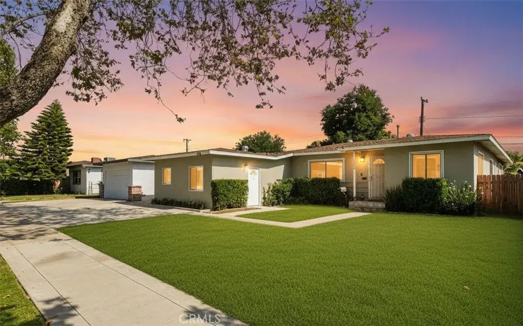 1200 W Sycamore, Orange