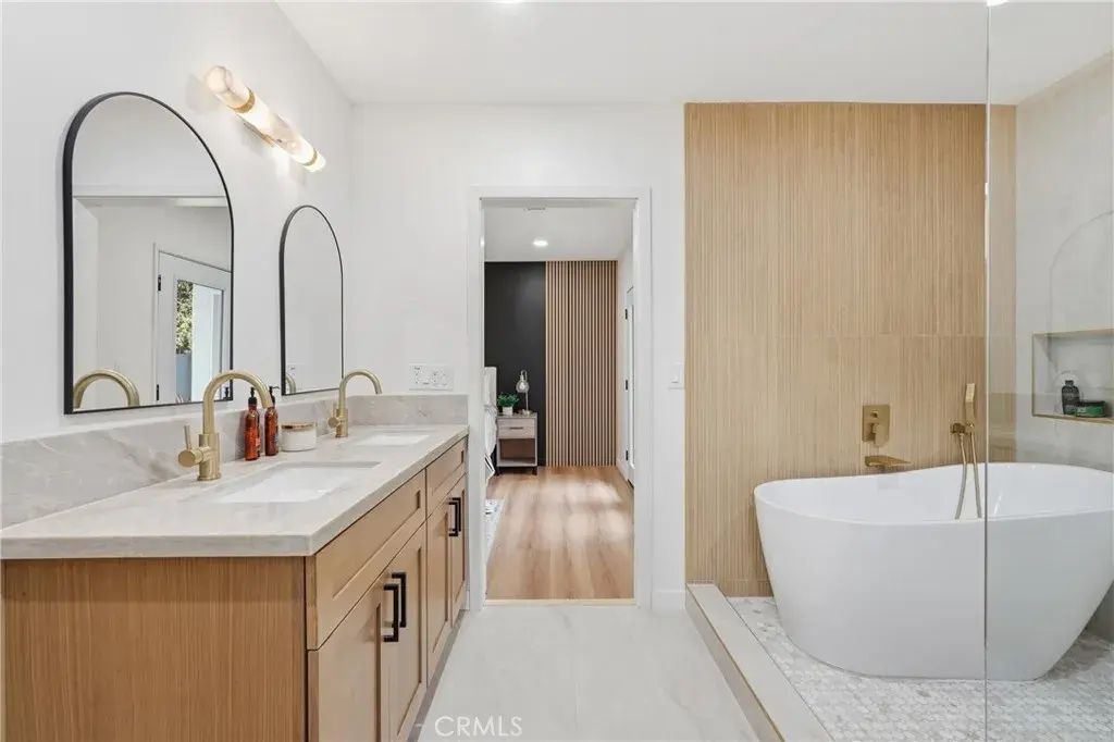 3308 Faust, Long Beach