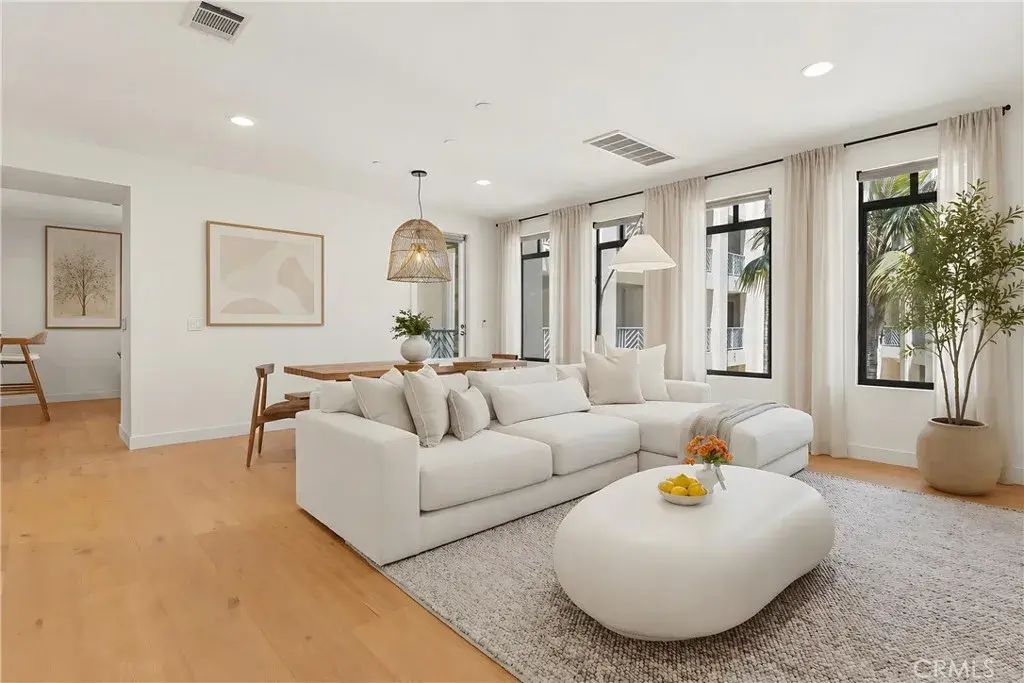 5625 Crescent Park West 207, Playa Vista