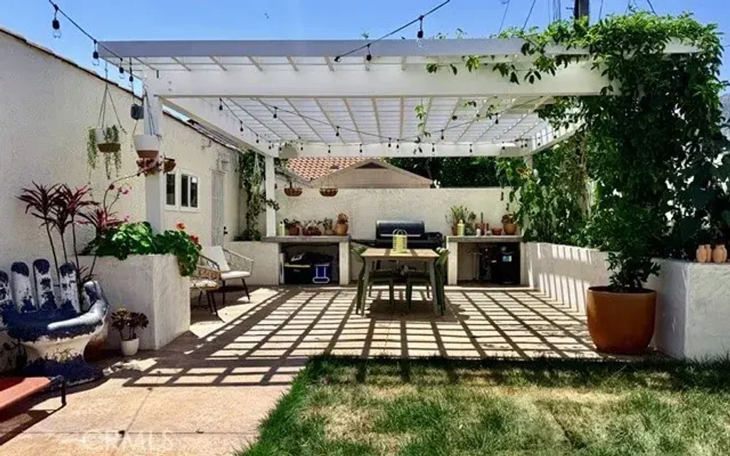 7819 S Harvard, Los Angeles