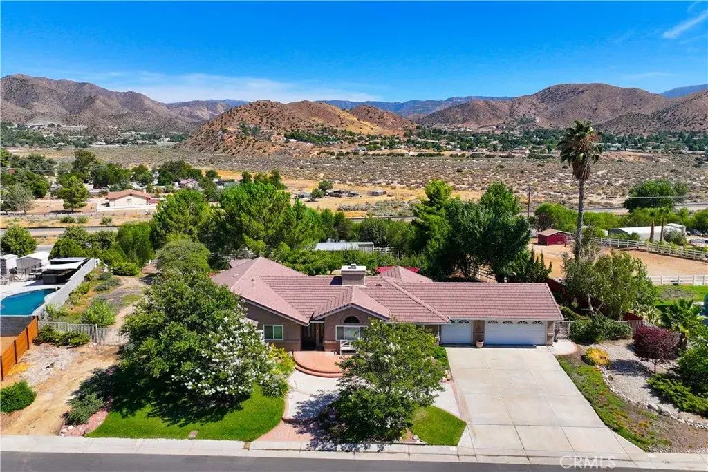 2550 Palomino, Acton