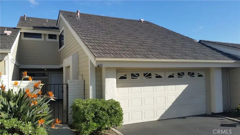 16 Creekwood, Irvine