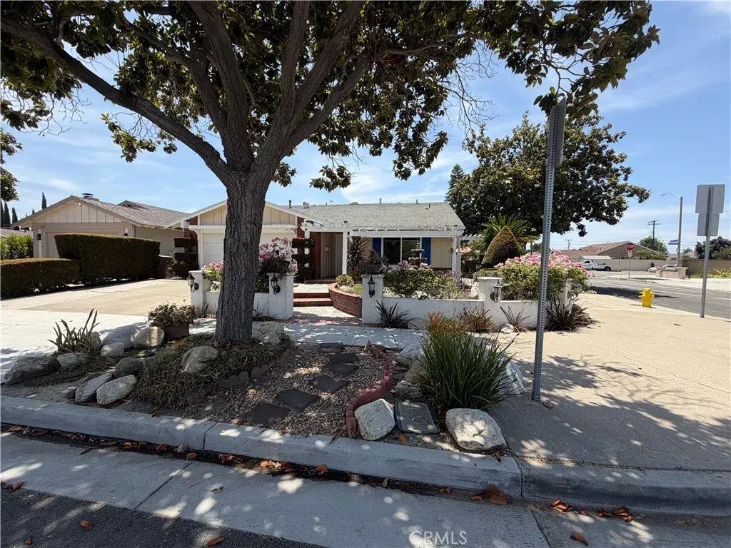 2512 W Fulcrum, Anaheim