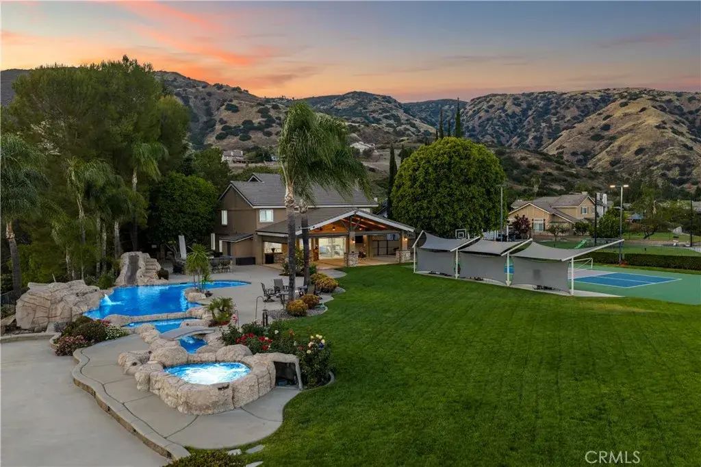 2359 Terrebonne, San Dimas