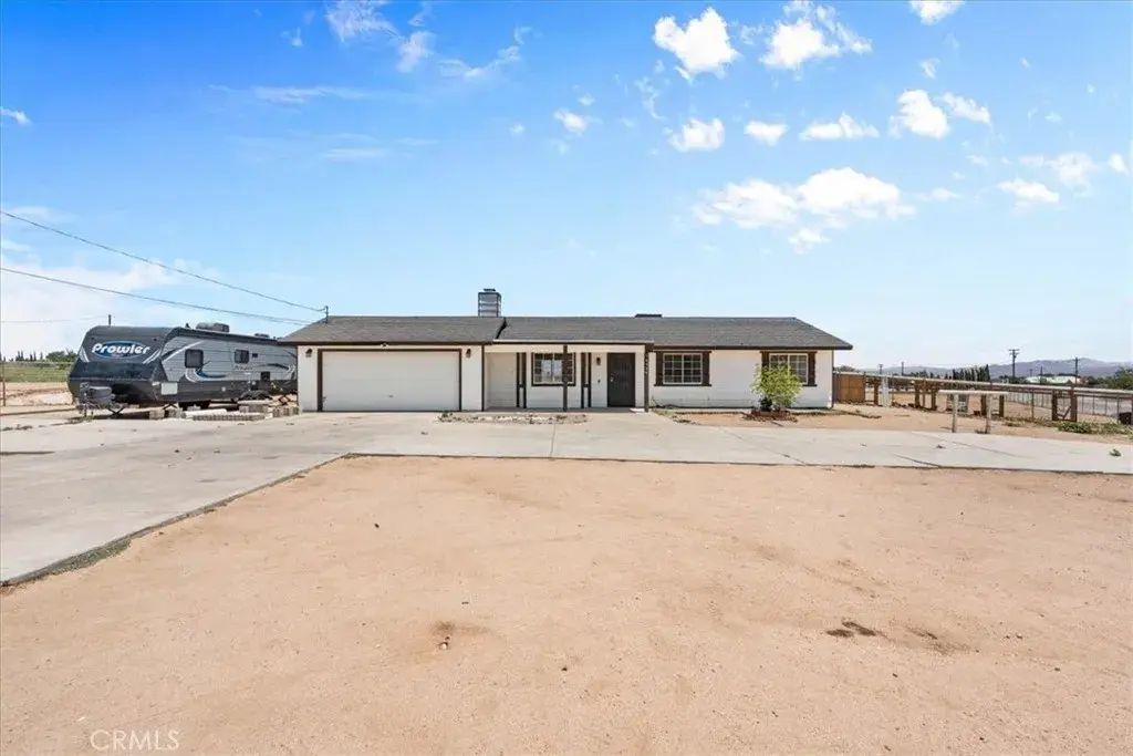 16424 Verde St, Hesperia
