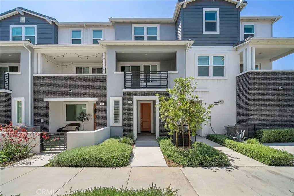 236 Lockhart Way, West Covina