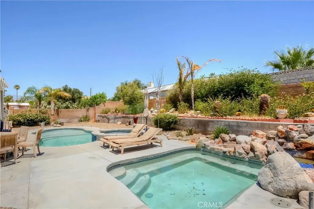 12840 Hidalgo, Desert Hot Springs