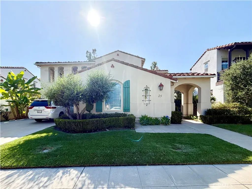 25 New Dawn, Irvine
