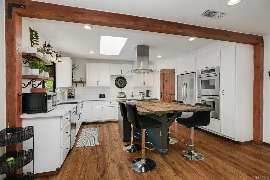 2941 Pioneer Way, Jamul