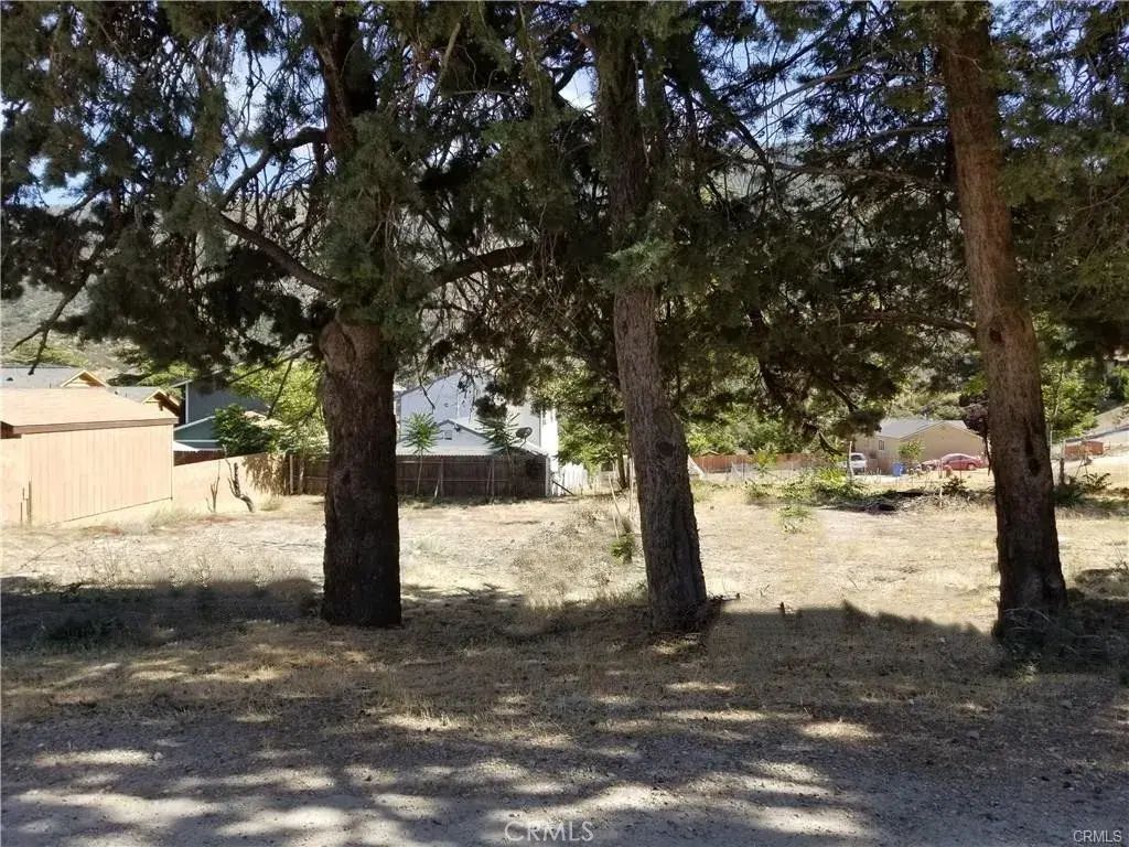 4232 Willow, Frazier Park