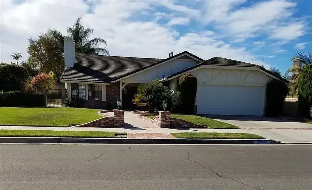29011 Jaeger, Laguna Niguel