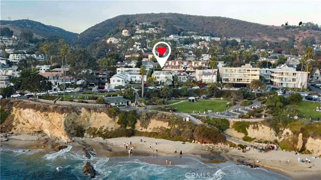 558 Cliff Drive, Laguna Beach