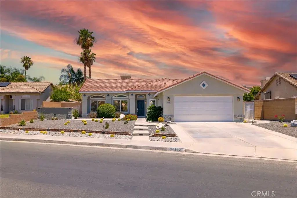 30292 San Eljay, Cathedral City