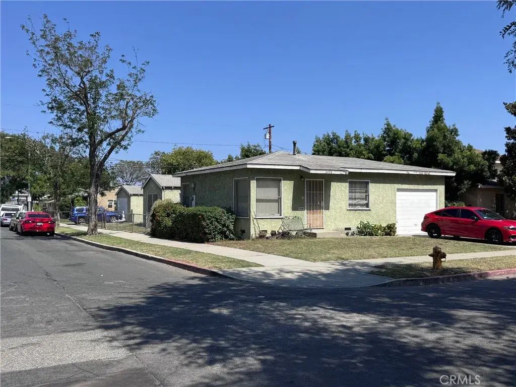 3404 E 65th, Long Beach