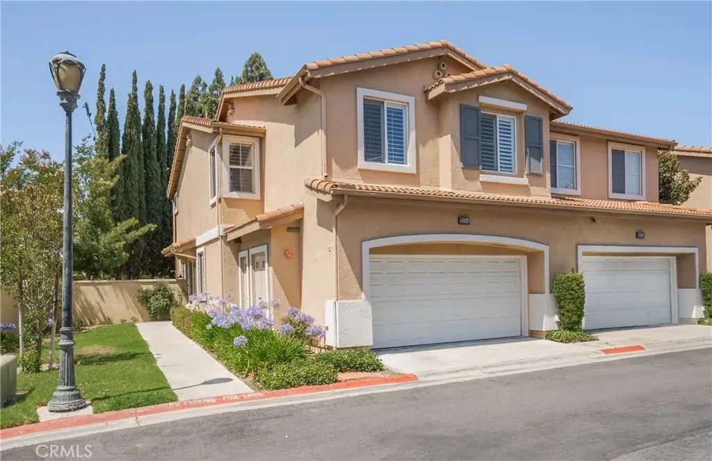3319 E Chardonnay Lane, Orange