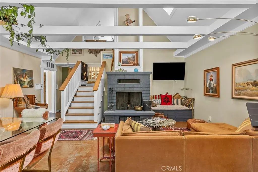 2157 Mariposa Lane, Big Bear City