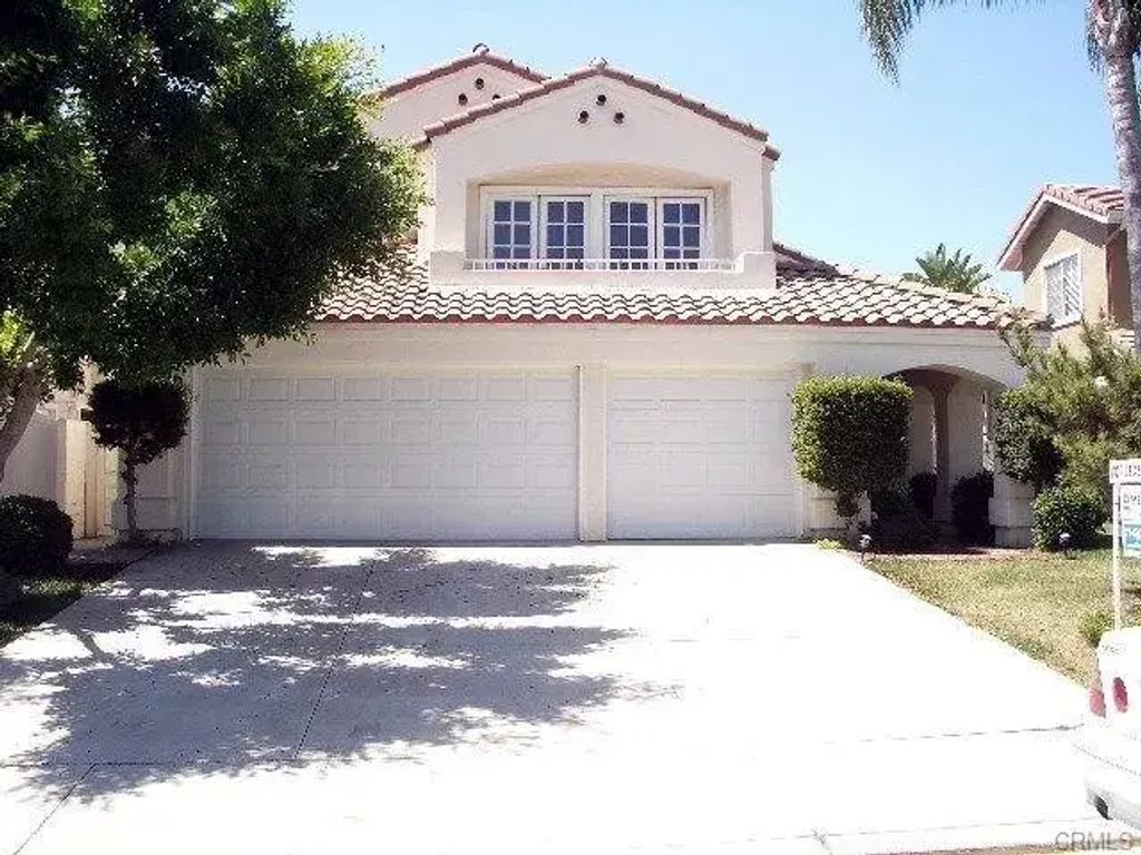 13311 Saratoga Drive, Tustin