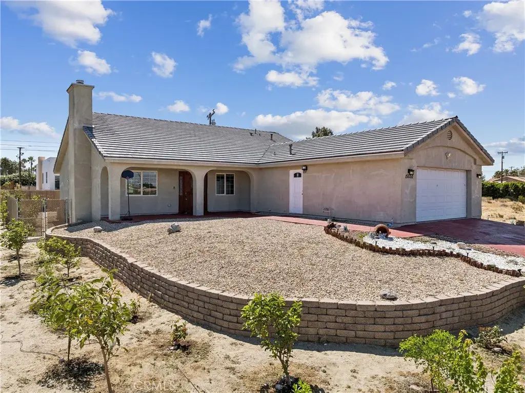 15530 Avenida Rambla, Desert Hot Springs