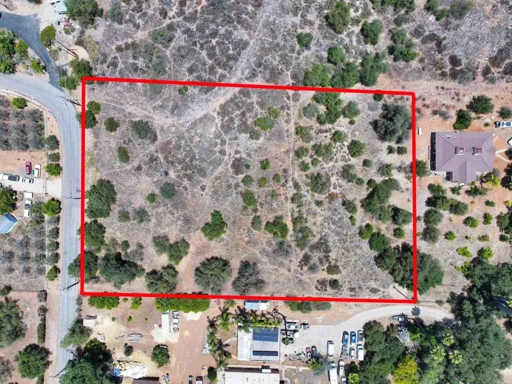 29348 Mac Tan Rd, Valley Center
