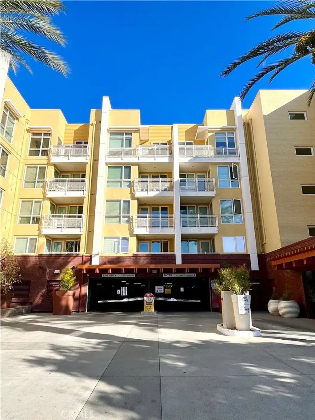 21301 Erwin Street 449, Woodland Hills